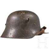 Stahlhelm M 17, datiert 1918 - Foto 2