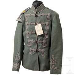 Feldgraue Attila für Mannschaften/Unteroffiziere im Husaren-Regiment Nr. 14 (gesiegelte Probe), datiert 1915