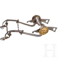 Hebelstangentrense mit vergoldeten Maskaronen, Frankreich oder Italien, 17. Jhdt.