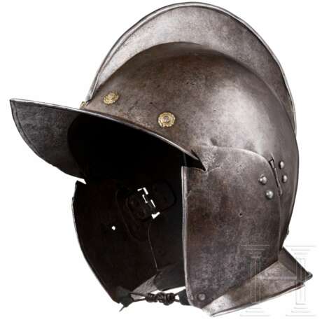 Sturmhaube,deutsch, um 1600 - photo 1 Sturmhaube,deutsch, um 1600 - photo 1