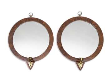 Ein Paar Spiegel. Frankreich, 19. Jahrhundert