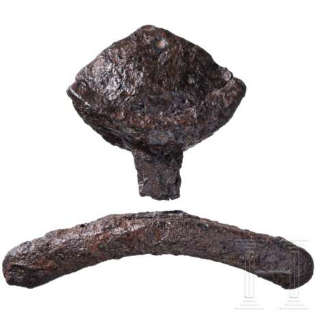 Knauf und Parierstange eines wikingischen Schwertes, Nordeuropa, 9./10. Jhdt. - photo 1