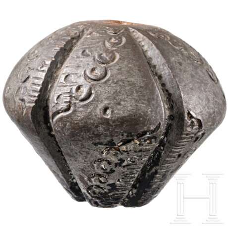 Knauf eines Bidenhänders, süddeutsch, um 1580 - photo 1 Knauf eines Bidenhänders, süddeutsch, um 1580 - photo 1