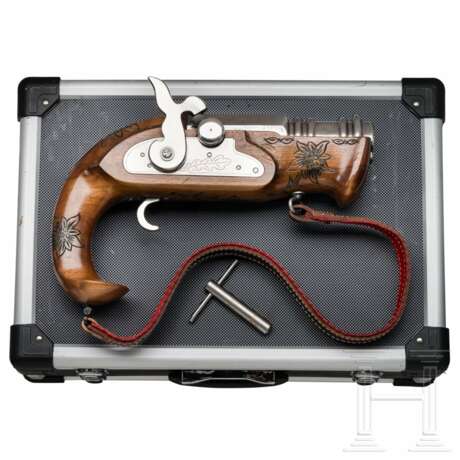 Perkussions-Handböller im Koffer, F. Pfnür in Berchtesgaden, datiert 1974 - photo 1