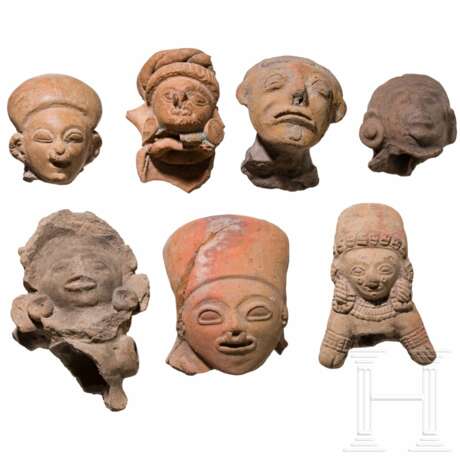 Sieben präkolumbische Tonköpfe, Ekuador, wohl 1000 - 1500 n. Chr. - Foto 1