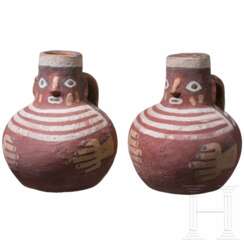 Zwei kleine figürliche Tonkrüge, Peru, wohl Nasca-Kultur (Nazca), 3. - 8. Jhdt.