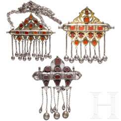 Drei Amulettbehälter "Tumar", Turkmenistan, um 1900