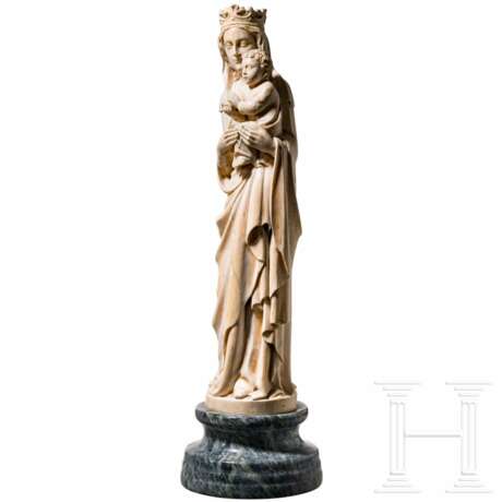Große Elfenbeinfigur der Madonna mit Christusknabe, wohl Dieppe, Mitte 19. Jhdt. - photo 1