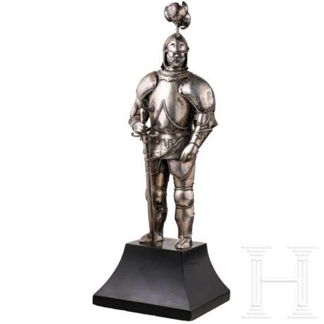 Silberne Ritterfigur, 19. Jhdt. - photo 1 Silberne Ritterfigur, 19. Jhdt. - photo 1