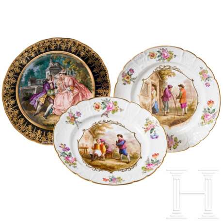 Drei Teller, einer Meissen um 1880, zwei wohl Meissen, 19. Jhdt. - photo 1