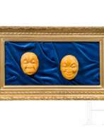 Aperçu. Figürliche Bernsteinschnitzerei