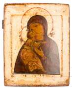 Produkte und Kunst aus Russland. Ikone mit der Gottesmutter von Wladimir (Wladimirskaja), Russland, 17. Jhdt.