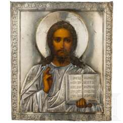 Ikone mit dem Christus Pantokrator mit Silberoklad, Russland, um 1900 (Ikone), Moskau, Emelian Aleksejewitsch Kusnetzow, 1908 - 1916 (Oklad)