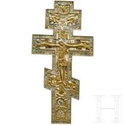 Großes Bronze-Kruzifix, Russland, 20. Jhdt.