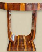 Übersicht. Console Art D&eacute;co en bois, France, XXe si&egrave;cle 