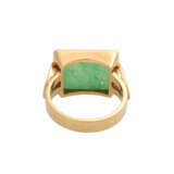 Ring mit feiner apfelgrüner Jadeplatte, rechteckig, graviert, - Foto 4