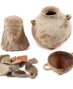 Divers objets anciens. Sammlung Ausgrabungen