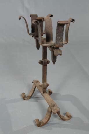 Paar spätgotische Kaminkerzenleuchter - фото 3 Paar spätgotische Kaminkerzenleuchter - фото 3