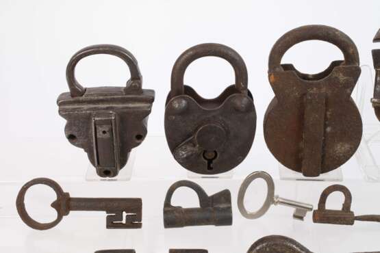 Posten historische Schlösser - photo 2