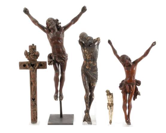 Fünf sakrale Schnitzereien - фото 1 Fünf sakrale Schnitzereien - фото 1