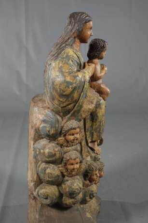 Geschnitzte Heiligenplastik - photo 6