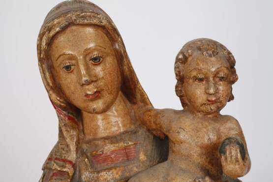 Geschnitzte Marienplastik - фото 2 Geschnitzte Marienplastik - фото 2