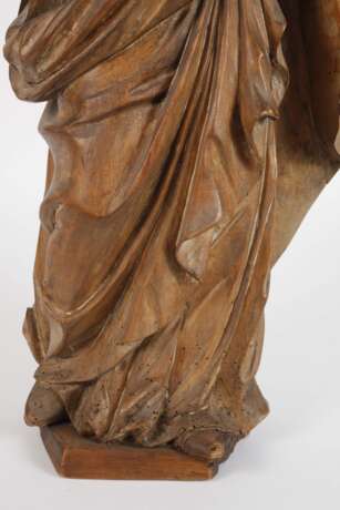 Geschnitzte Heiligenfigur - фото 4