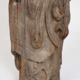 Fragment einer Heiligenfigur - Foto 3