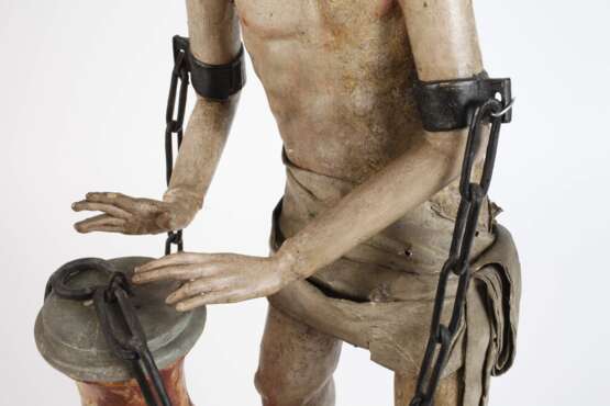 Geschnitzte Heiligenfigur - фото 3