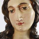 Geschnitzte Heiligenfigur - фото 2