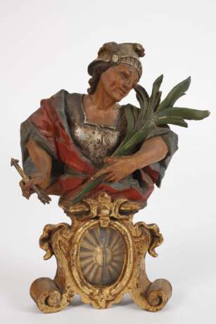 Konvolut sakrale Schnitzereien - photo 7 Konvolut sakrale Schnitzereien - photo 7