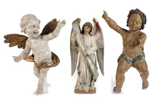 Drei geschnitzte Engel - photo 1 Drei geschnitzte Engel - photo 1