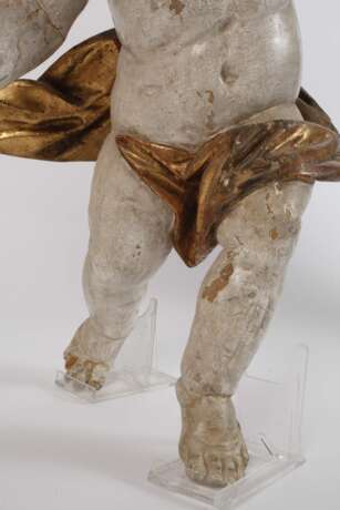 Drei geschnitzte Engel - photo 4 Drei geschnitzte Engel - photo 4