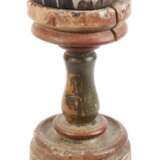 Geschnitzter Scheibenleuchter - photo 1