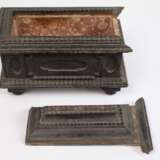 Drei historische Schnitzarbeiten - фото 4