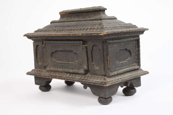 Drei historische Schnitzarbeiten - фото 5