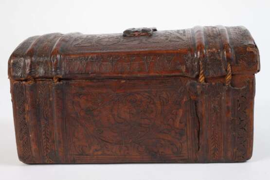 Spätgotisches Minnekästchen - фото 5 Spätgotisches Minnekästchen - фото 5