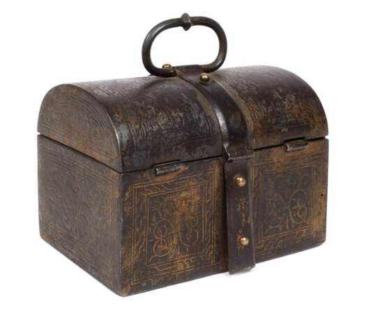 Barockes Eisenkästchen - photo 1 Barockes Eisenkästchen - photo 1