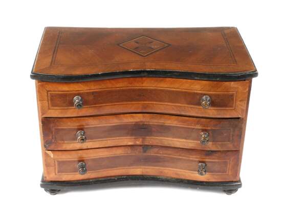 Miniaturkommode - photo 1 Miniaturkommode - photo 1