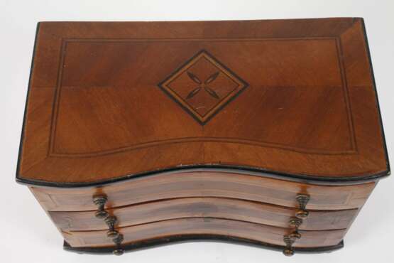 Miniaturkommode - photo 6 Miniaturkommode - photo 6