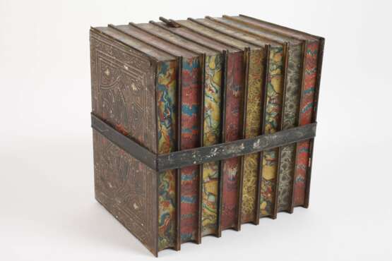 Außergewöhnliche Blechdose - photo 3 Außergewöhnliche Blechdose - photo 3