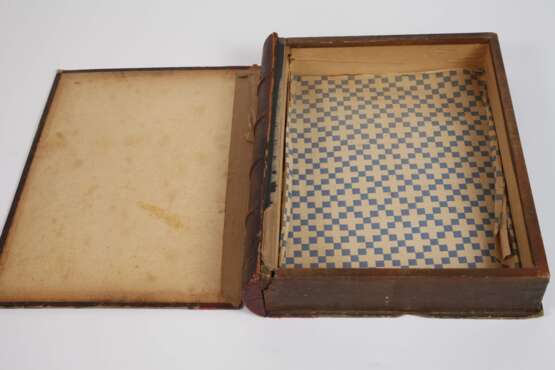 Vier Schatullen in Buchform - Foto 6