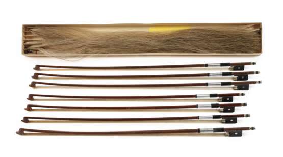 Sieben Violinbögen - Foto 1 Sieben Violinbögen - Foto 1