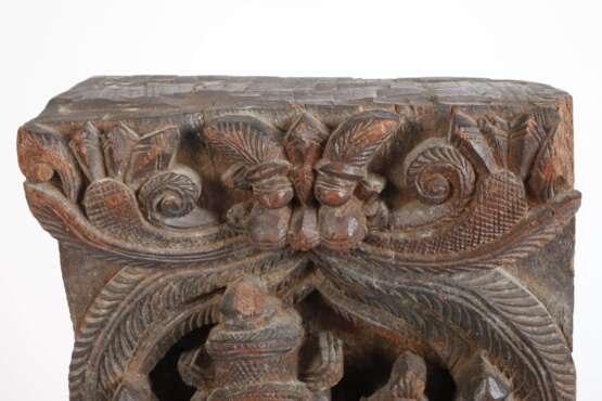 Hinduistische Schnitzerei - фото 2 Hinduistische Schnitzerei - фото 2