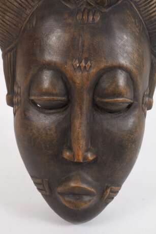 Weibliche Kopfmaske - фото 3 Weibliche Kopfmaske - фото 3