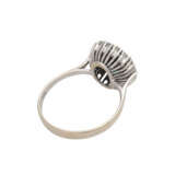 Ring mit großem Saphir und Brillanten - фото 3
