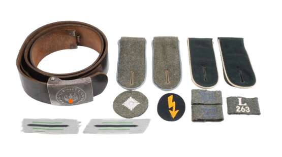 Konvolut Effekten und Koppel Wehrmacht - Foto 1 Konvolut Effekten und Koppel Wehrmacht - Foto 1