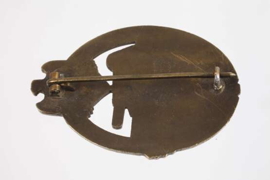 Panzerkampfabzeichen in Bronze - photo 2 Panzerkampfabzeichen in Bronze - photo 2