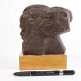 Meissen Karl-Marx-Büste als Ehrengeschenk der BVfS - photo 3