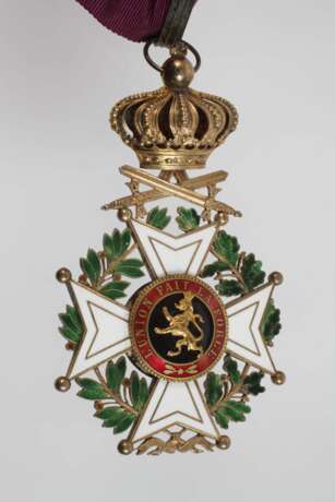 Orden Leopold II. Kommandeurskreuz mit Schwertern - Foto 4